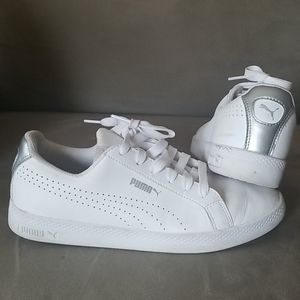 Puma Classic sneakers